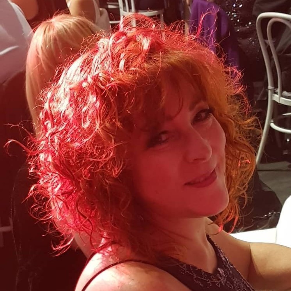 Meet your Posher, Adele